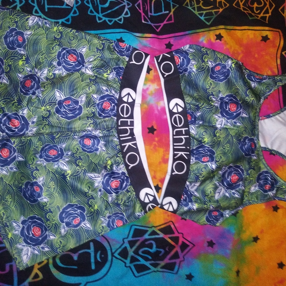 Women's short set